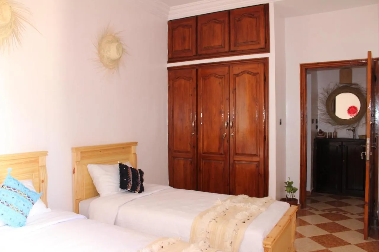 Hostel Natural Surf House Tamraght